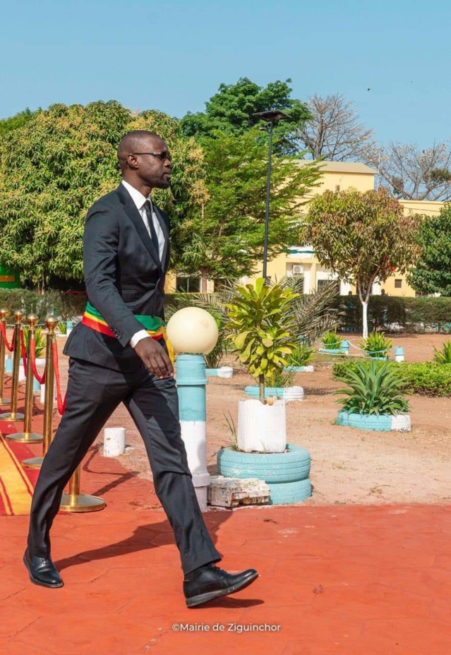 FÊTE DU 4 AVRIL- La réaction du maire de Ziguinchor, Ousmane Sonko FÊTE DU 4 AVRIL- La réaction du maire de Ziguinchor, Ousmane Sonko