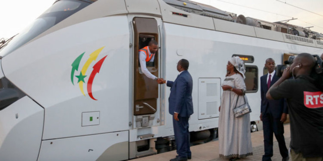 Démarrage phase 2 du Ter : Les impactés de Sébikotane exigent leurs indemnités Démarrage phase 2 du Ter : Les impactés de Sébikotane exigent leurs indemnités