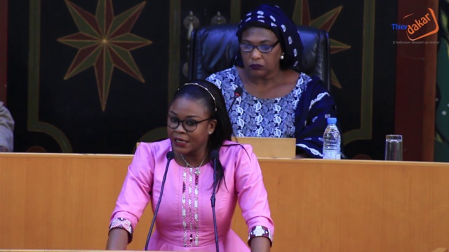 Le PDS endeuillé...La députée du groupe parlementaire libéral et démocratie, Marie Sow Ndiaye, perd son père Le PDS endeuillé...La députée du groupe parlementaire libéral et démocratie, Marie Sow Ndiaye, perd son père