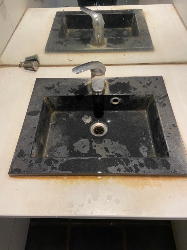 Insalubrité au Consulat du Sénégal à Paris : Les images de la honte (Photos) Insalubrité au Consulat du Sénégal à Paris : Les images de la honte (Photos)