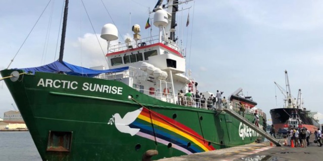 Transparence sur les licences de pêche : Greenpeace Afrique appelle le Sénégal à suivre l’exemple de la Mauritanie Transparence sur les licences de pêche : Greenpeace Afrique appelle le Sénégal à suivre l’exemple de la Mauritanie