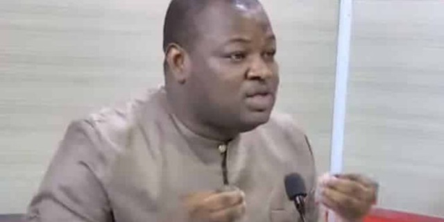 Pauvre Constitution du Sénégal, que d’épreuves t’attendent! Pauvre Constitution du Sénégal, que d’épreuves t’attendent!