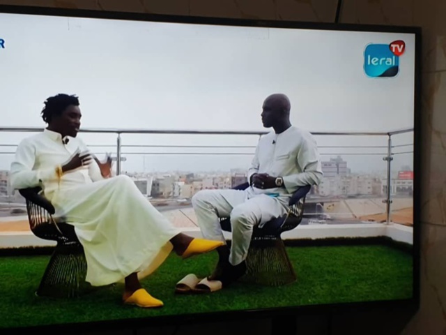 Bisbilles avec un gendarme / Wally Seck se lâche : "j'ai demandé pardon, c'est l'essentiel, je suis..." Bisbilles avec un gendarme / Wally Seck se lâche : "j'ai demandé pardon, c'est l'essentiel, je suis..."