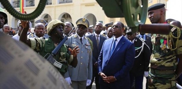 Dépenses militaires : pourquoi Macky Sall achète des armes Dépenses militaires : pourquoi Macky Sall achète des armes