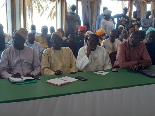 Investitures à Mbour / De grosses surprises de part et d'autre... Des alliés comme le Rewmi zappé.. Colère et déception dans les rangs... Investitures à Mbour / De grosses surprises de part et d'autre... Des alliés comme le Rewmi zappé.. Colère et déception dans les rangs...