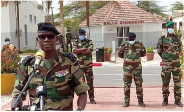 LE CEMGA AUX JAMBARS : « Toute bande organisée qui défie la République sera traquée et détruite…Le MFDC est voué à une mort peut-être lente mais certaine » LE CEMGA AUX JAMBARS : « Toute bande organisée qui défie la République sera traquée et détruite…Le MFDC est voué à une mort peut-être lente mais certaine »