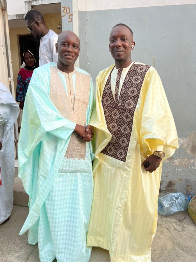 L'ancien ministre de l'Intérieur, Aly Ngouille, refait surface pour ... parrainer le mariage du fils de feu Mamadou Issa Mboup dit Gutenberg L'ancien ministre de l'Intérieur, Aly Ngouille, refait surface pour ... parrainer le mariage du fils de feu Mamadou Issa Mboup dit Gutenberg