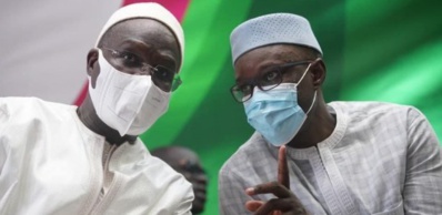 Sonko à Khalifa Sall : «Vous avez fait vos conneries, débrouillez-vous seuls» Sonko à Khalifa Sall : «Vous avez fait vos conneries, débrouillez-vous seuls»