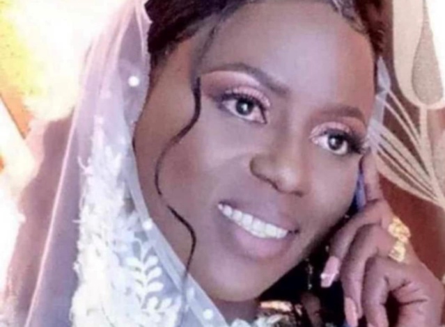 Epouse d'Habib Sy, la défunte gérante du multiservice (Ets Mansour Sy (Ems), Fatou Kiné Gaye, repose désormais à Khalkhouss...Ce souhait ardent pour son enfant confié à... Epouse d'Habib Sy, la défunte gérante du multiservice (Ets Mansour Sy (Ems), Fatou Kiné Gaye, repose désormais à Khalkhouss...Ce souhait ardent pour son enfant confié à...