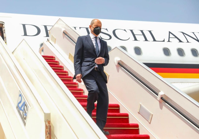 Le Chancelier de la République allemande Olaf Scholz séjourne à Dakar Le Chancelier de la République allemande Olaf Scholz séjourne à Dakar