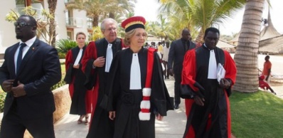 Affaire Gana Gueye : Le collectif de soutien demande le retrait du titre de Dr Honoris Causa à Valérie Pécresse Affaire Gana Gueye : Le collectif de soutien demande le retrait du titre de Dr Honoris Causa à Valérie Pécresse