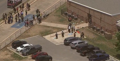 Texas : 15 morts dont 14 enfants dans une fusillade dans une école Texas : 15 morts dont 14 enfants dans une fusillade dans une école