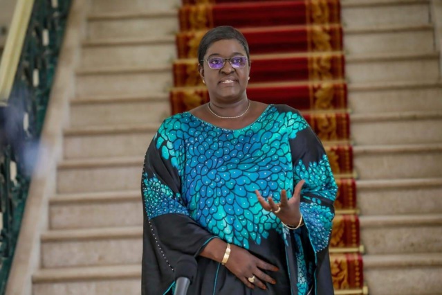 La nouvelle Ministre de la santé et de l'action sociale , Marie Khemess Ngom Ndiaye reçue par le Pr Macky Sall La nouvelle Ministre de la santé et de l'action sociale , Marie Khemess Ngom Ndiaye reçue par le Pr Macky Sall