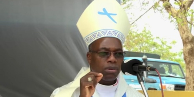 ABBÉ MARTIN BOUCAR TINE : ‘’LE COMBAT CONTRE LE MENSONGE DOIT ÊTRE DE MISE’’ ABBÉ MARTIN BOUCAR TINE : ‘’LE COMBAT CONTRE LE MENSONGE DOIT ÊTRE DE MISE’’