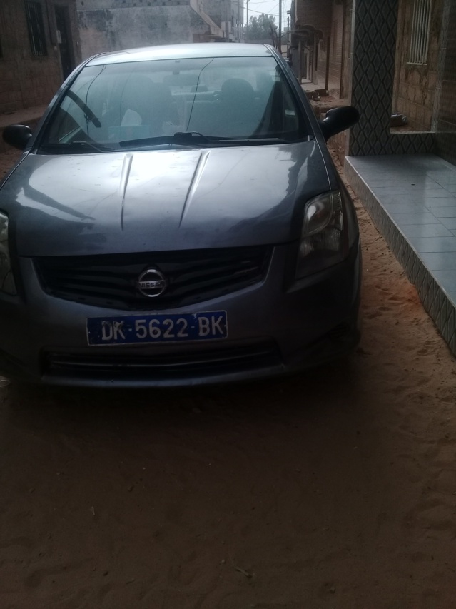 Une voiture banalisée garée devant sa maison- L'ancienne ministre, Fatou Tambedou, alerte ! Une voiture banalisée garée devant sa maison- L'ancienne ministre, Fatou Tambedou, alerte !