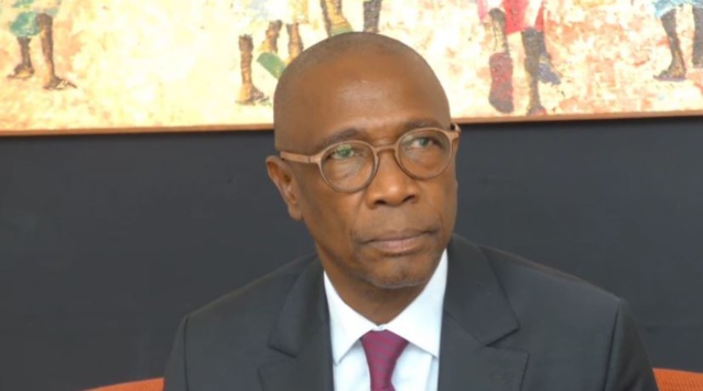 Le service public d'information au défi de la modernité (Elhaj Kassé) Le service public d'information au défi de la modernité (Elhaj Kassé)