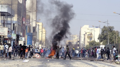 Urgent- Ça dégénère à Colobane Urgent- Ça dégénère à Colobane