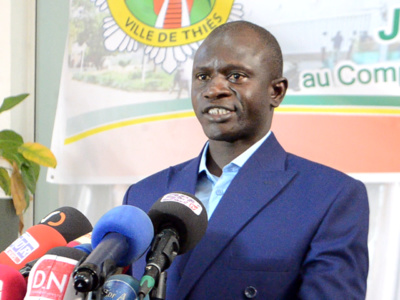 Manifestations : FDS - Les Guelwaars condamne la violence physique et morale exercée sur des compatriotes Sénégalais. Manifestations : FDS - Les Guelwaars condamne la violence physique et morale exercée sur des compatriotes Sénégalais.