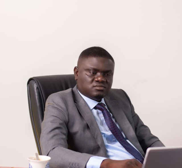 Rebondissement dans l’affaire des trois milliards détournés- Le PDG d’Odis group, Oumar Sow sera "cuisiné" (entendu) ce mercredi Rebondissement dans l’affaire des trois milliards détournés- Le PDG d’Odis group, Oumar Sow sera "cuisiné" (entendu) ce mercredi