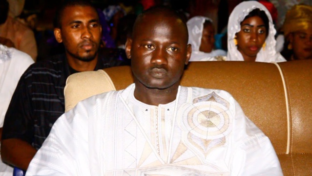 Sangalkam: arrêté par la DESCOS, le maire pape Sow vient d'être libéré. Sangalkam: arrêté par la DESCOS, le maire pape Sow vient d'être libéré.