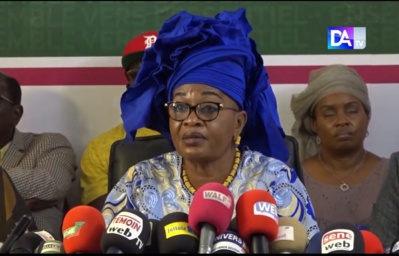 Mobilisation à la place de la nation : La coalition Yewwi Askan Wi annonce le report de la manifestation Mobilisation à la place de la nation : La coalition Yewwi Askan Wi annonce le report de la manifestation