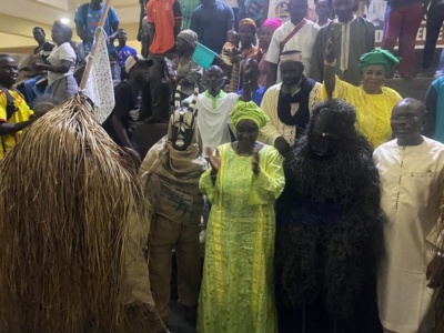 Les propos ethnicistes de Ousmane Sonko sont totalement irresponsables! (Par Mimi Touré)
