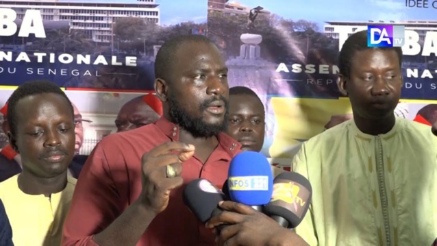 TOUBA - Une partie de l’opposition lance le mouvement 2 D et invite les populations à dire : « Non à Idy et Non à Macky ! » TOUBA - Une partie de l’opposition lance le mouvement 2 D et invite les populations à dire : « Non à Idy et Non à Macky ! »