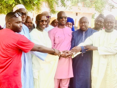 Demba Faye tête de liste de la coalition Yewwi Askan Wi rejoint le maire Maguette Sene BBY (images) Demba Faye tête de liste de la coalition Yewwi Askan Wi rejoint le maire Maguette Sene BBY (images)