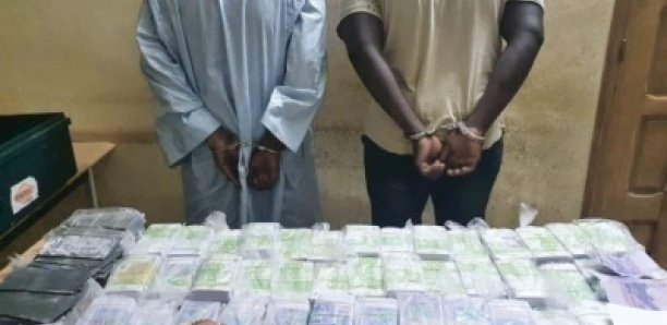 Saisie de 1,4 million F Cfa en faux billets : La police de Mbacké fait tomber 4 faussaires dont un marabout Saisie de 1,4 million F Cfa en faux billets : La police de Mbacké fait tomber 4 faussaires dont un marabout
