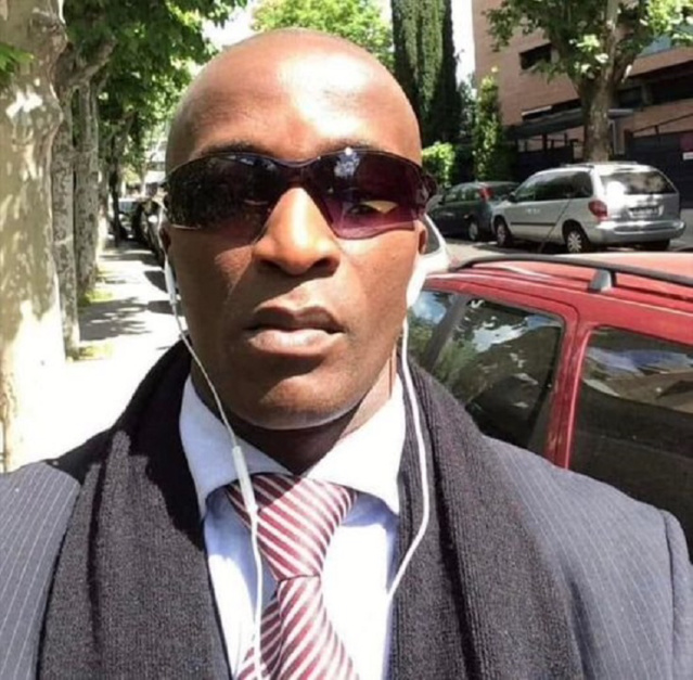 Alerte du Pool des avocats de François Mancabou : depuis deux jours, des personnes non identifiées rodent autour des domiciles de sa famille et de ses proches Alerte du Pool des avocats de François Mancabou : depuis deux jours, des personnes non identifiées rodent autour des domiciles de sa famille et de ses proches