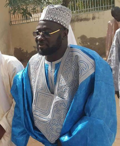 Législatives : le fils de Serigne Mamoune Niass, Hamada, défie Macky Sall et jure de le battre le 31 juillet prochain Législatives : le fils de Serigne Mamoune Niass, Hamada, défie Macky Sall et jure de le battre le 31 juillet prochain