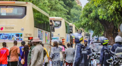 Contentieux DDD/SECAA : à cause d’une dette de 398.678.283 FCFA vis-à-vis de la SECAA, DDD risque de perdre ses 33 nouveaux bus.