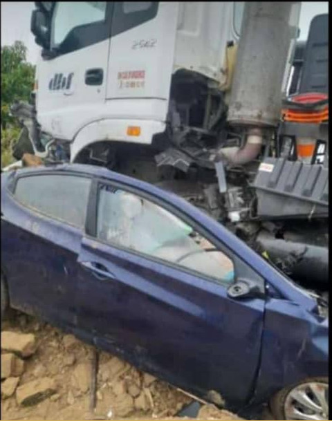 Photos: Les images des quatre (4) membres d’une même famille tués dans un accident de voiture sur la route des Niayes Photos: Les images des quatre (4) membres d’une même famille tués dans un accident de voiture sur la route des Niayes