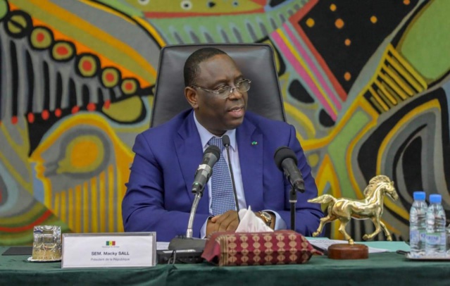 Le Pr Macky Sall reçoit les retraités du Sénégal Le Pr Macky Sall reçoit les retraités du Sénégal