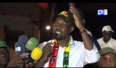 Législatives à Kolda : Ousmane Sonko se défoule sur le pouvoir...avertit Mame Boye Diao et Fabouly Gaye. Législatives à Kolda : Ousmane Sonko se défoule sur le pouvoir...avertit Mame Boye Diao et Fabouly Gaye.