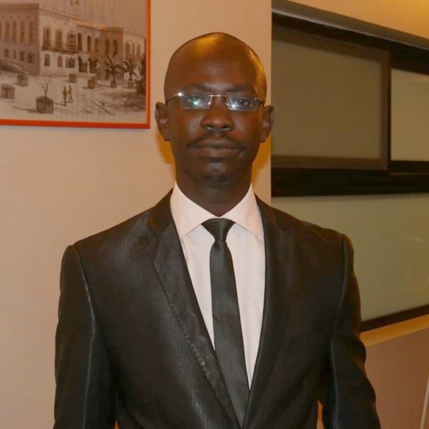 ​Mamadou Ndiaye entouré de la jeunesse de BBY de Bambey conforte Mimi Touré et donne une leçon de démocratie à l'opposition.....