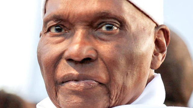 Me Abdoulaye Wade rejette l'inter-coalition Wallu-Yewwi, certains de ses proches cités dans le scandale Me Abdoulaye Wade rejette l'inter-coalition Wallu-Yewwi, certains de ses proches cités dans le scandale