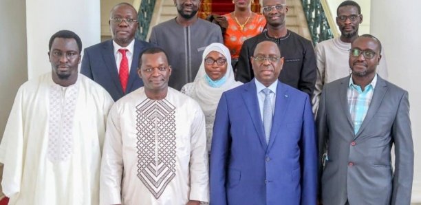 Colère des contrôleurs aériens : Macky Sall désamorce la bombe