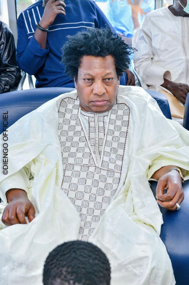 Quand Moustapha Fall, neveu de feu "Tilala", réunit toute la République pour le baptême de sa fille aînée Quand Moustapha Fall, neveu de feu "Tilala", réunit toute la République pour le baptême de sa fille aînée