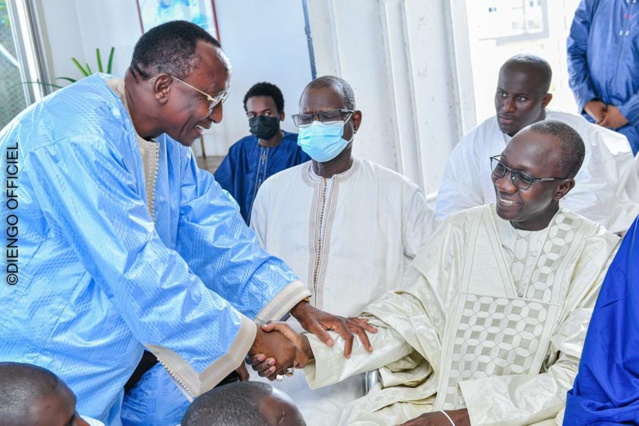 Suite des images du baptême de la fille aînée de Moustapha Fall Tilala Suite des images du baptême de la fille aînée de Moustapha Fall Tilala