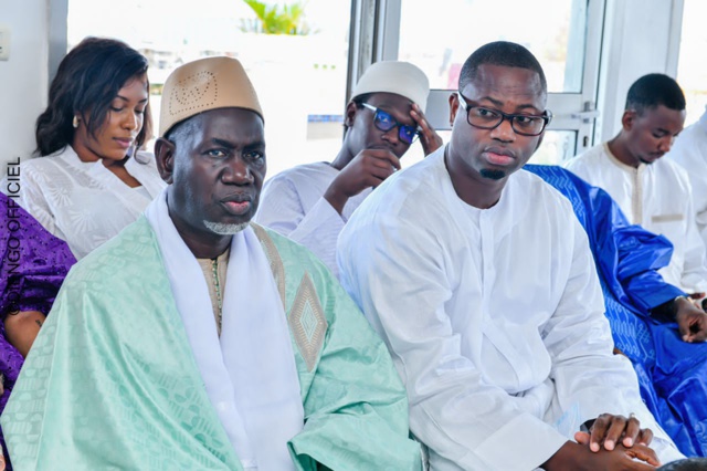 Suite des images du baptême de la fille aînée de Moustapha Fall Tilala Suite des images du baptême de la fille aînée de Moustapha Fall Tilala