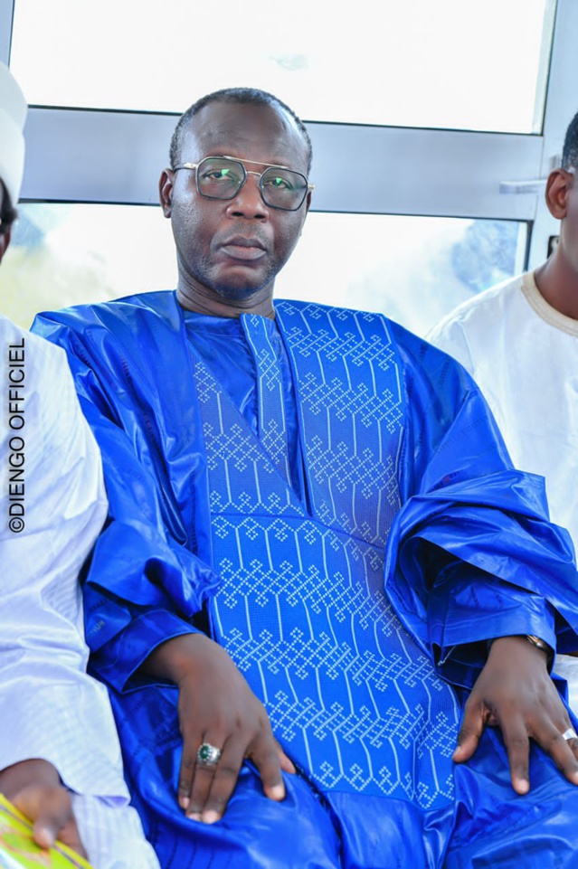 Suite des images du baptême de la fille aînée de Moustapha Fall Tilala Suite des images du baptême de la fille aînée de Moustapha Fall Tilala