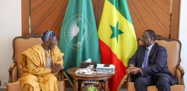 Audience : Le khalife de Médina Baye reçu par le président Macky Sall