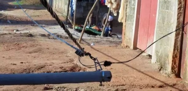 Keur Massar : deux frères meurent électrocutés en tentant d’évacuer des eaux de pluies Keur Massar : deux frères meurent électrocutés en tentant d’évacuer des eaux de pluies