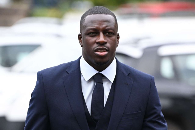 PROCÈS BENJAMIN MENDY : UNE DES HUIT ACCUSATIONS DE VIOL CONTRE LE JOUEUR DE MANCHESTER CITY A ÉTÉ ABANDONNÉE PROCÈS BENJAMIN MENDY : UNE DES HUIT ACCUSATIONS DE VIOL CONTRE LE JOUEUR DE MANCHESTER CITY A ÉTÉ ABANDONNÉE