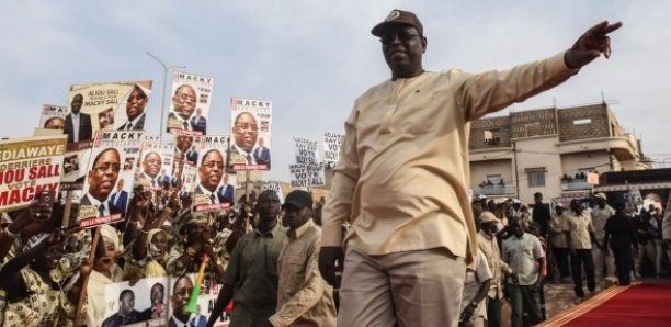 Présidentielle de 2024 : Un juriste valide la candidature de Macky Sall Présidentielle de 2024 : Un juriste valide la candidature de Macky Sall