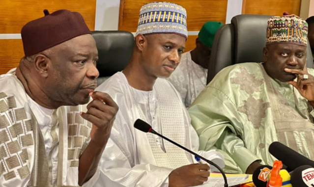 Gamou de Tivaouane: Antoine Diome avec le projet 4 milliards exécuté pour l'évacuation des eaux pluviales Gamou de Tivaouane: Antoine Diome avec le projet 4 milliards exécuté pour l'évacuation des eaux pluviales