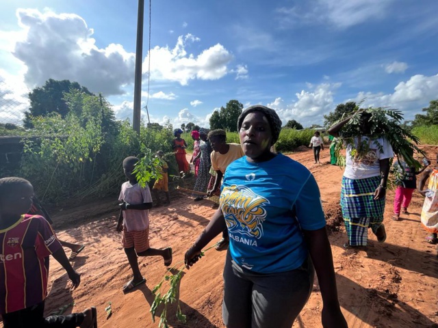 Niaguis déroule le tapis rouge pour son maire Victorine Anquediche NDEYE Niaguis déroule le tapis rouge pour son maire Victorine Anquediche NDEYE