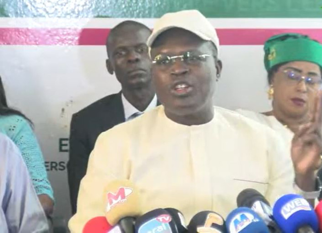 Menace sur le mandat de Barthélémy Dias : « c’est le citoyen qui a été jugé mais c’est le député qui a été condamné (…) l’assemblée devrait demander la suspension des poursuites sinon… » (Khalifa Sall). Menace sur le mandat de Barthélémy Dias : « c’est le citoyen qui a été jugé mais c’est le député qui a été condamné (…) l’assemblée devrait demander la suspension des poursuites sinon… » (Khalifa Sall).