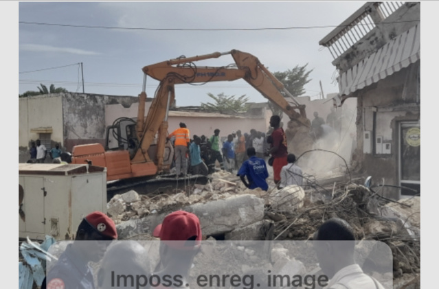 Effondrement d'un bâtiment à Kaolack : 13 personnes extraites des décombres...